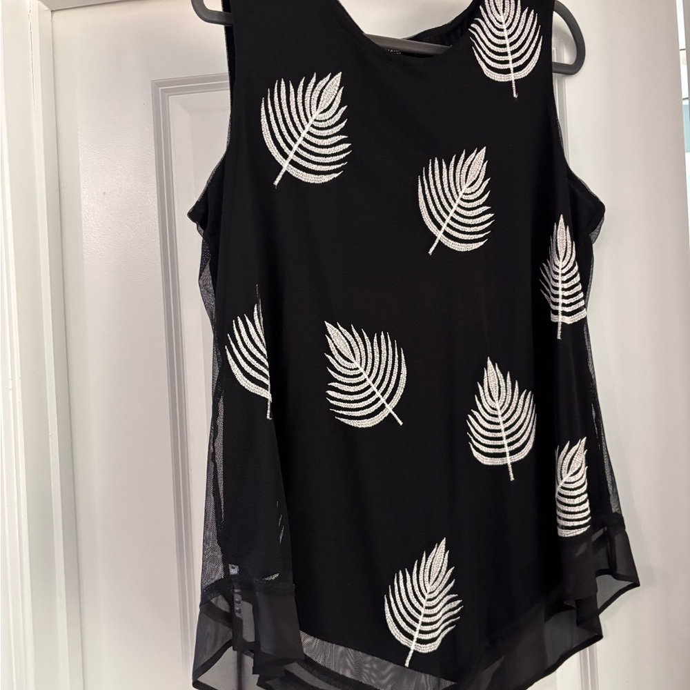 Alfani Black and White Leaf Print Tank Top